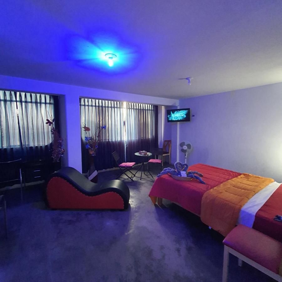 Lima Airport Hostel With Free Airport Pick Up ภายนอก รูปภาพ